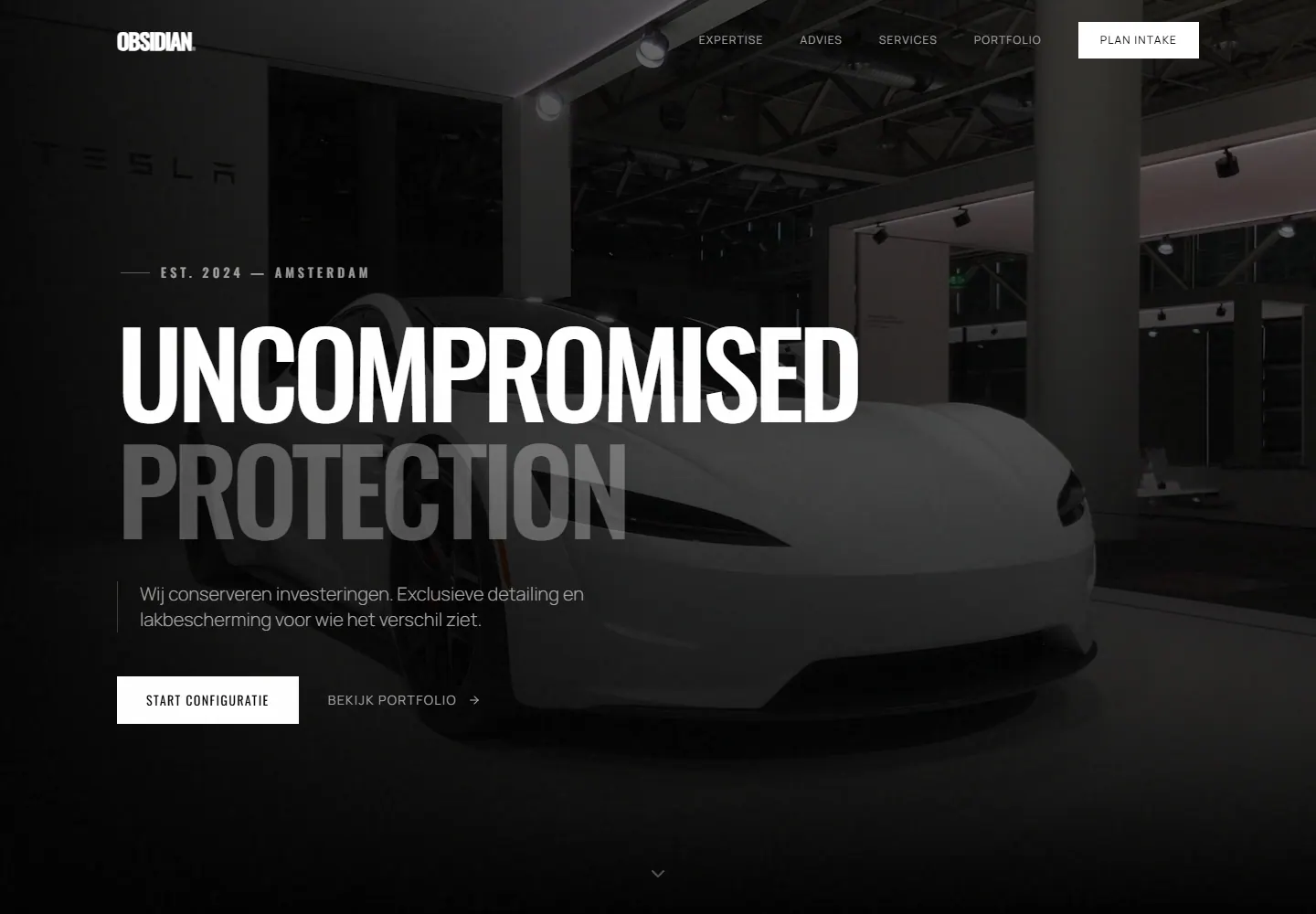 Homepage van Automotive Treatment op een laptop